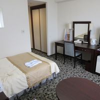 老舗だけに古いなあという感じ