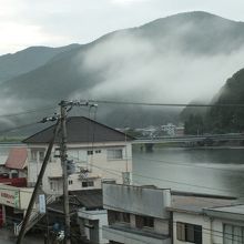 雨で残念