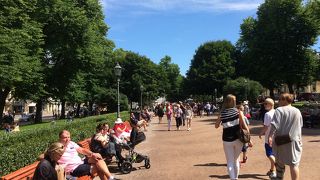 ヘルシンキの目抜通り