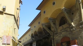 メディチ家の威光