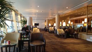 快適なラウンジ