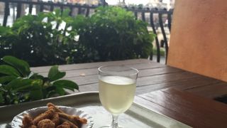 ２階のテラス席からハーバーショー鑑賞