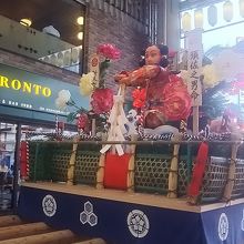 めずらしい「子供用山笠」も展示中。