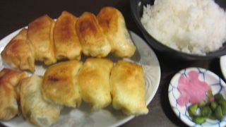 揚餃子のような焼餃子