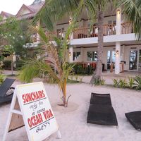 ビーチからみたホテル