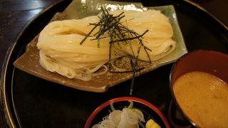 親子丼と稲庭うどんの美味しいお店