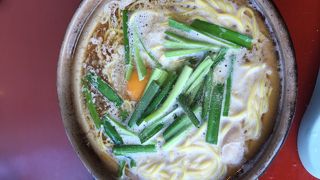 ラウンジのない高知空港で数少ないレストランのうちの一つ