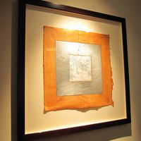 お部屋に飾られた額