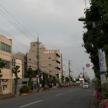 三条通りより南側です