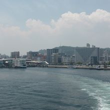 フェリーから見た鹿児島市内
