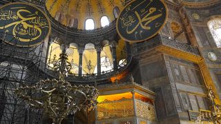 イスタンブールで必ず行かなければ。