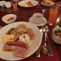 朝食バイキング