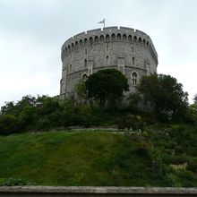 ラウンド・タワー