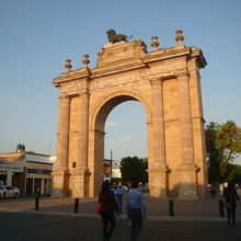 レオンの凱旋門2