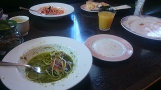 ピザ食べ放題！おすすめ時間帯あり