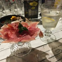 ハモンセラーノ