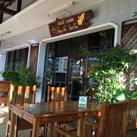 エントランス。靴を脱ぎます