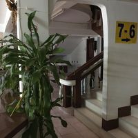 ちょっとコロニアルはいってる雰囲気