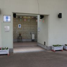 トイレ入口