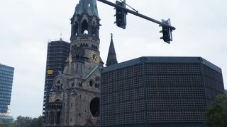 旧に目が行きがちだが