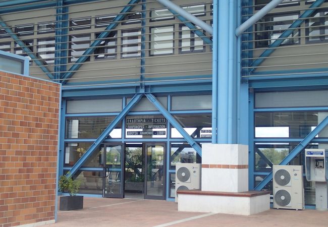 トリカラ バスターミナル