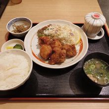 から揚げ定食