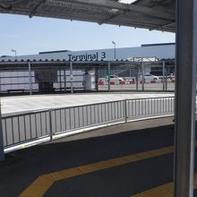 東京シャトル降りたところ