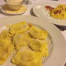 手前　かぼちゃのトルテッリ