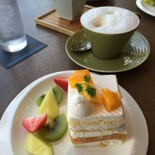 マンゴーケーキ美味でした