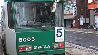 2016年７月17日現在、十字街～湯の川温泉間でも６分間隔になりました