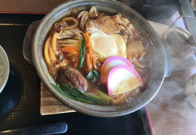 味噌煮込みうどん