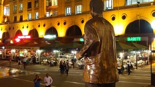 Sandton のショッピングモール・レストラン街！