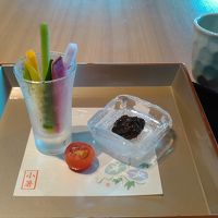 ホットジンジャーと前菜