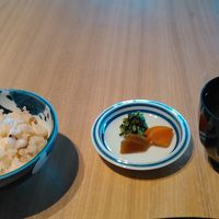 タコめしと赤出汁と漬物