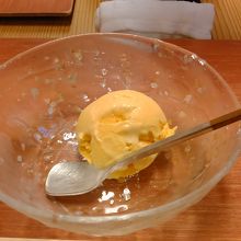 自家製コーンアイス