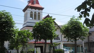 かわいらしい建物