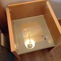 サイドテーブル…。