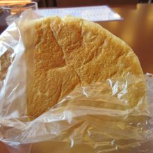 くるみとあんこの薄焼きパン