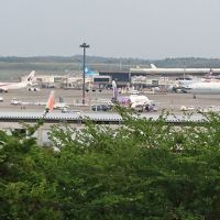 空港側の部屋からの羨望です