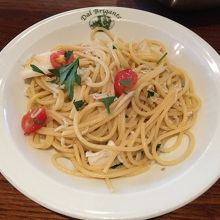 味付けは良かった、イカとシラスとプチトマトのパスタ