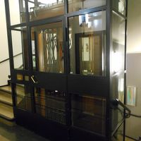 蛇腹エレベーター