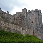 中世の欧州で威勢を誇ったテンプル騎士団の居城