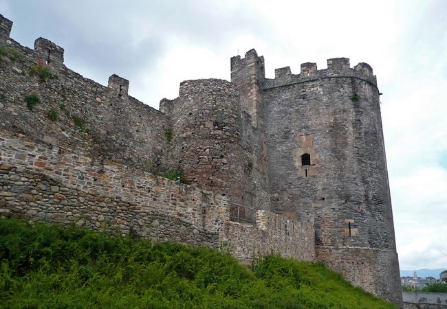 中世の欧州で威勢を誇ったテンプル騎士団の居城