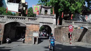 旧ハノイ城門の一つ