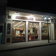 老舗のお菓子屋さん