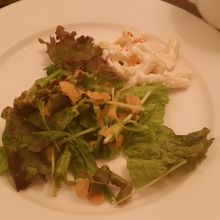 ランチのサラダ