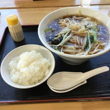 ランチのサンマー風ラーメン