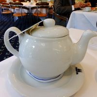 かわいいティーポット