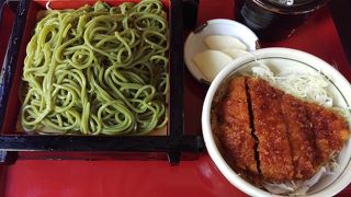 茶そばと駒ヶ根ソースカツ丼の両方が美味しい