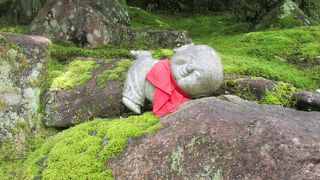 沢山のお地蔵様が祀られているお寺